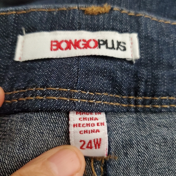 Bongo Plus Crop Jeans Size 24W.Waist approx: 21 inches Inseam approx: 26 inch - Picture 5 of 5